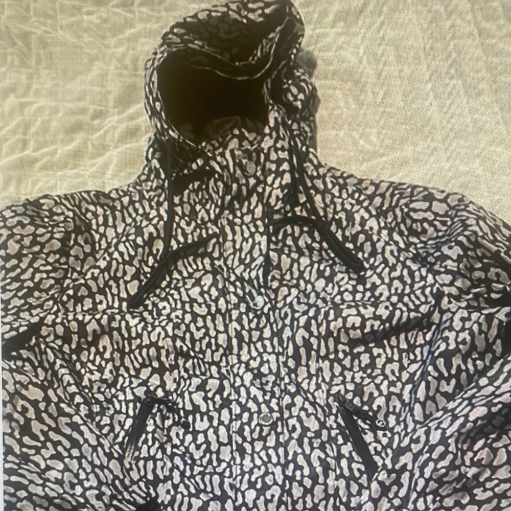 MICHAEL Michael Kors Coat Leopard Print Gray Black Hood Mid-Length Size L